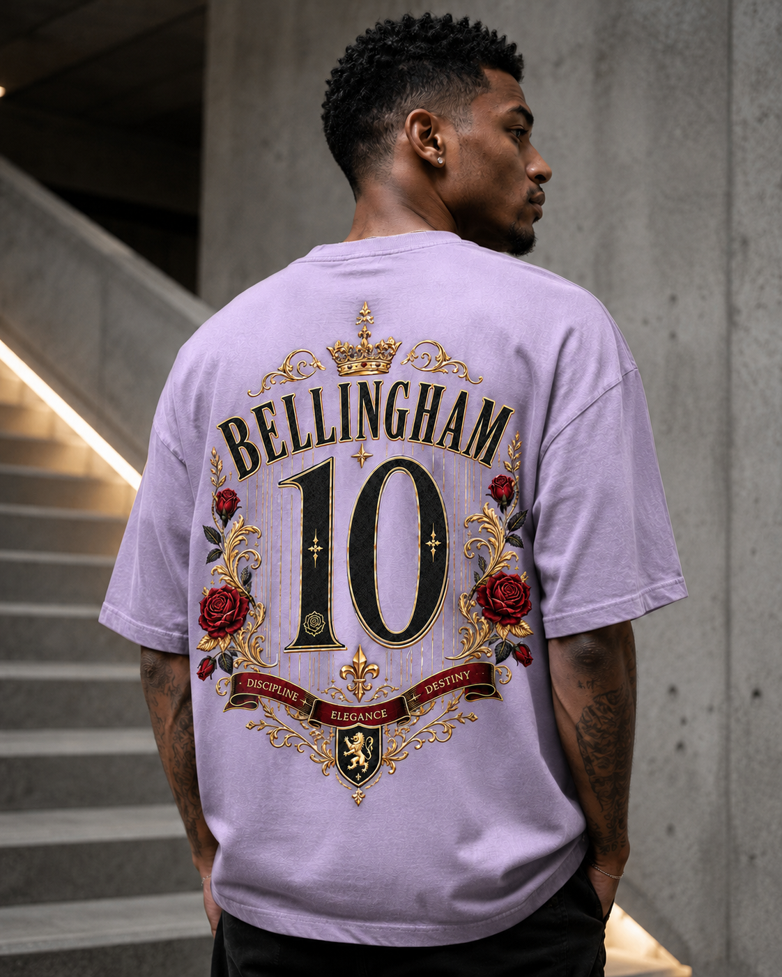 Maestro 10 lilac oversized England-inspired football T-shirt with ornate black and gold back artwork